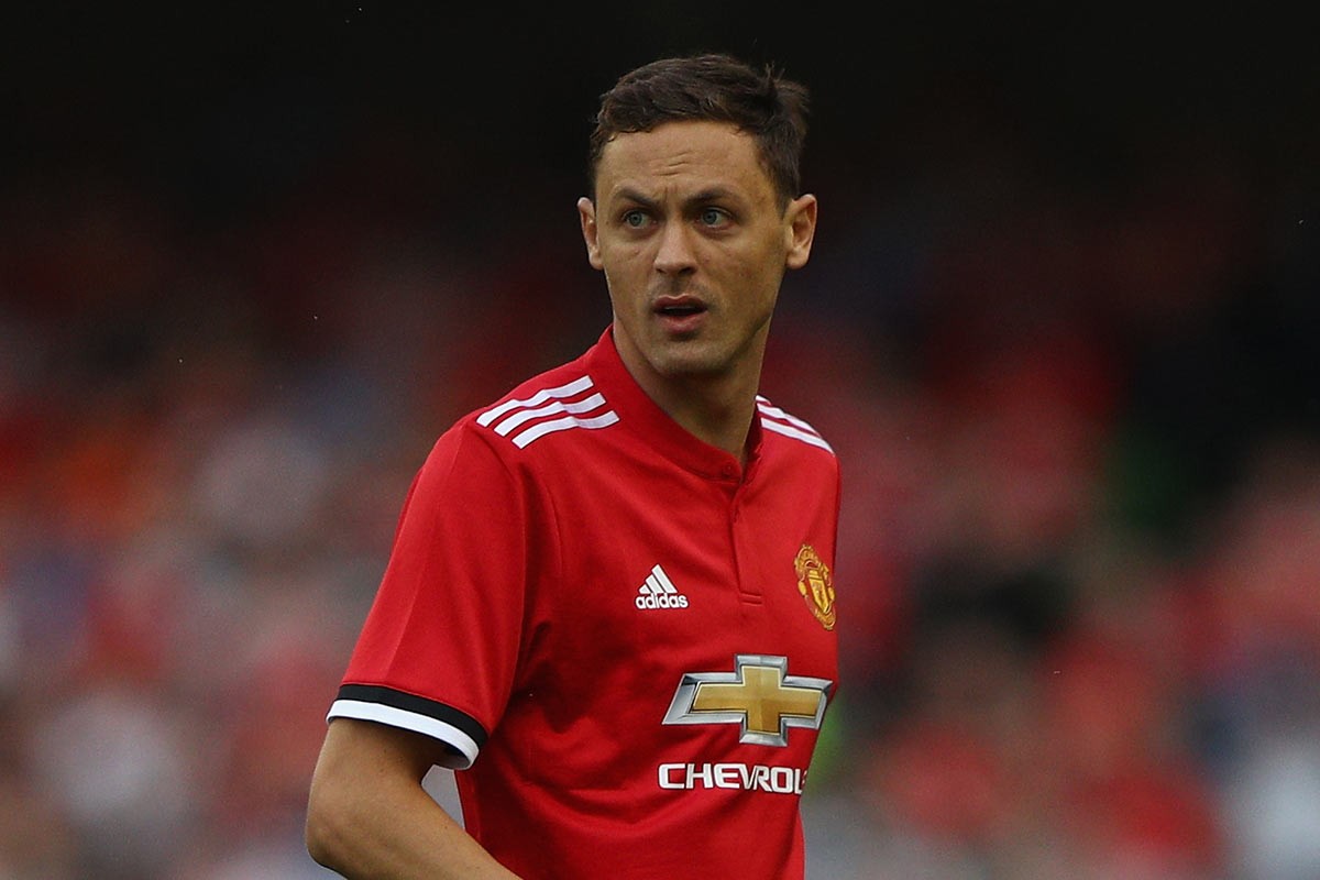 杆暂居榜首 杆暂居榜首